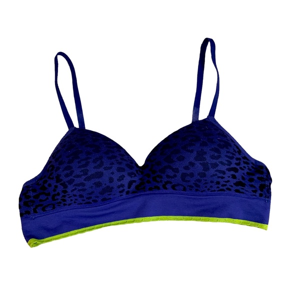 Bras - Picture 7 of 7